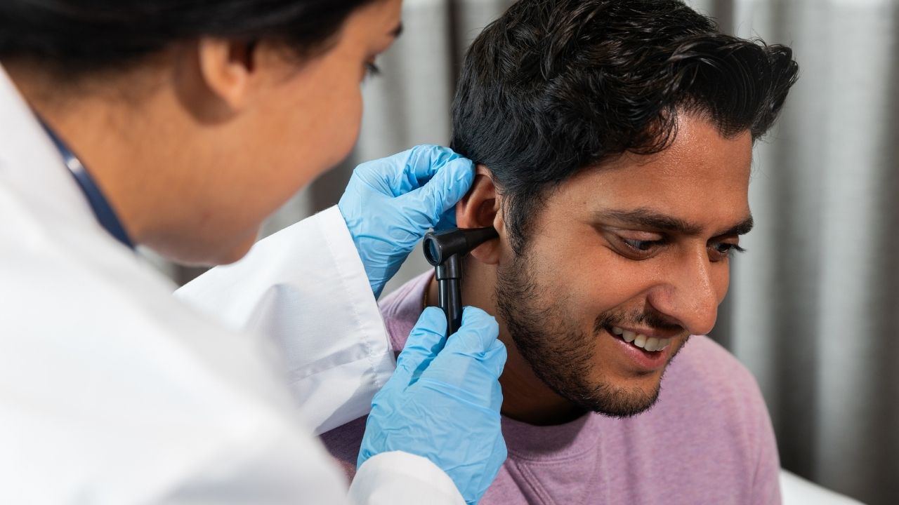 8 Common Ear, Nose, and Throat Conditions Treated by ENT Specialist in Ahmedabad